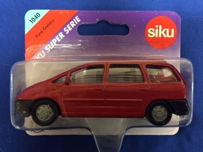 Picture of Ford Galaxy minivan red