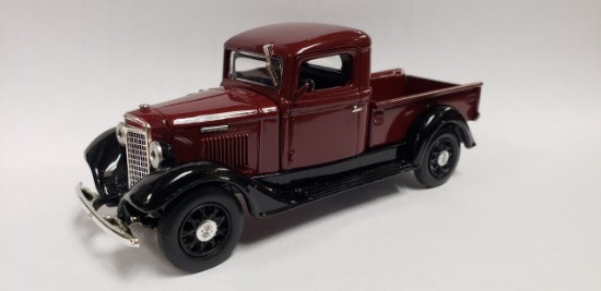 Picture of 1934 International Harvester C Series pickup